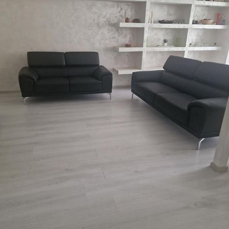 Paradise Apartament Braşov Esterno foto
