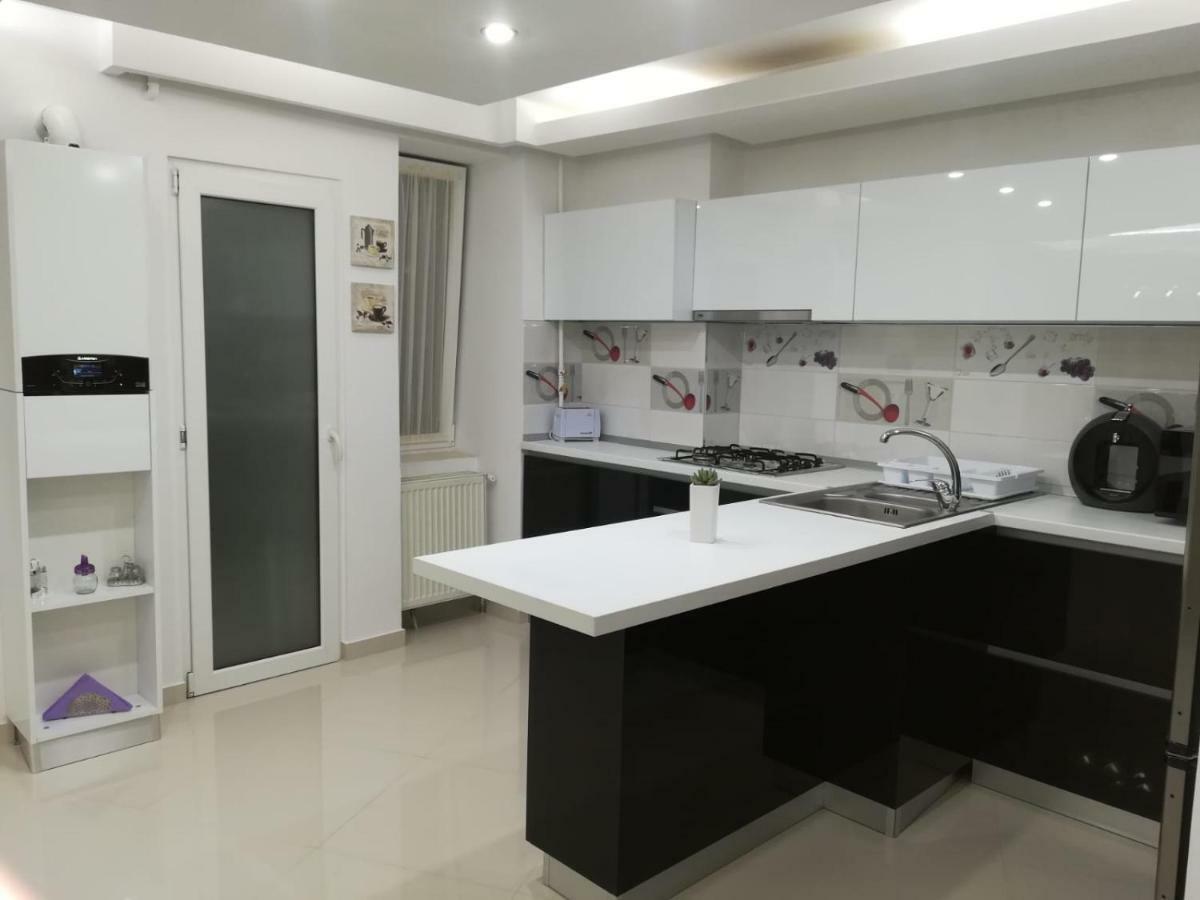 Paradise Apartament Braşov Esterno foto